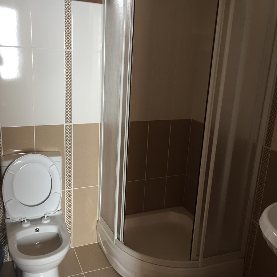 Aymeydani Hotel Caykara 外观 照片